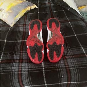 Jordan 11 Bred size 11 down to trade or sell lmk